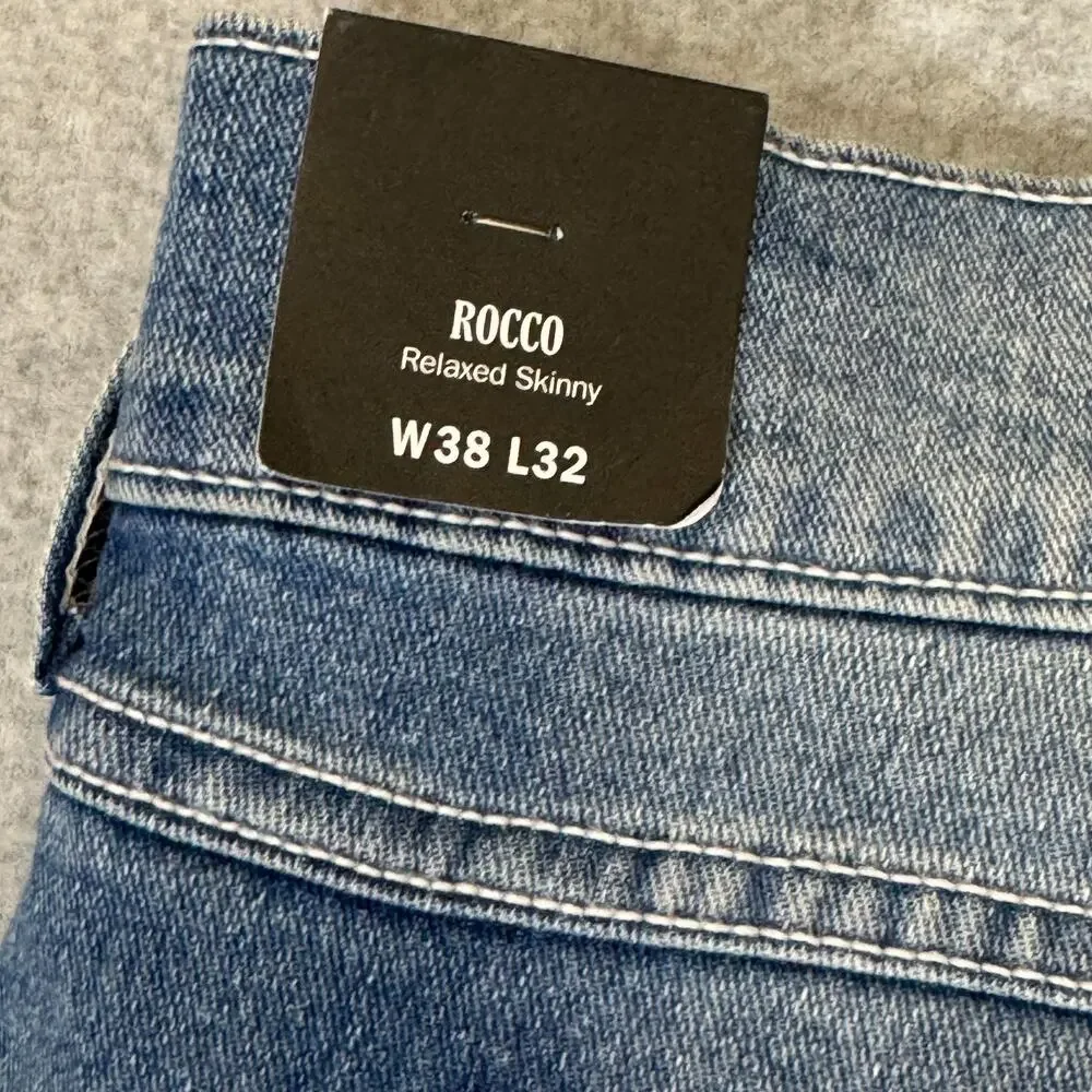 True Religion Men's Rocco SN Flap Relaxed Skinny Jeans 38x32 Light Wash NWT